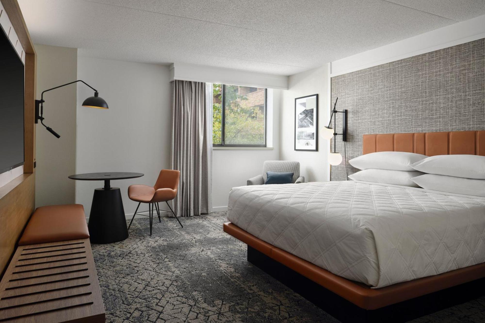 Sheraton Grand Rapids Airport Hotel Cascade Dış mekan fotoğraf